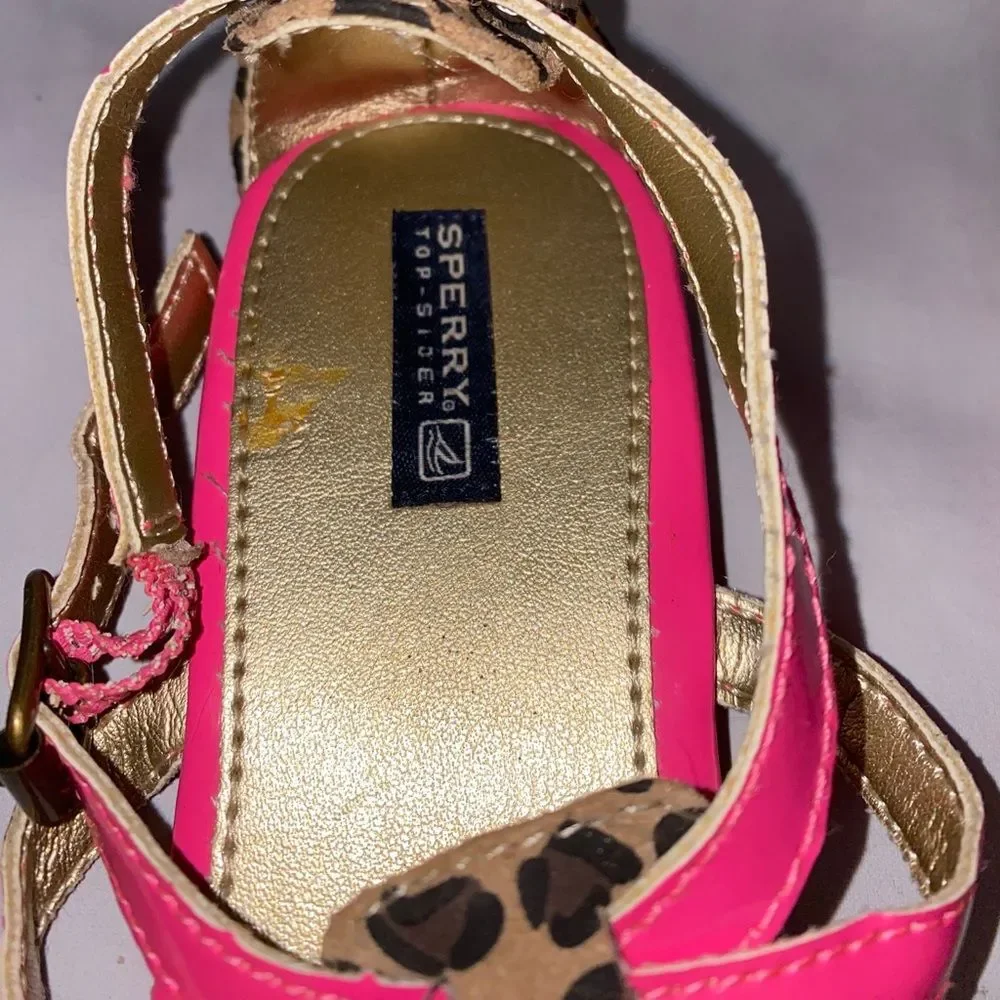 Sperry Little Girls' Leopard Summerlin T-Strap Sandals size 4